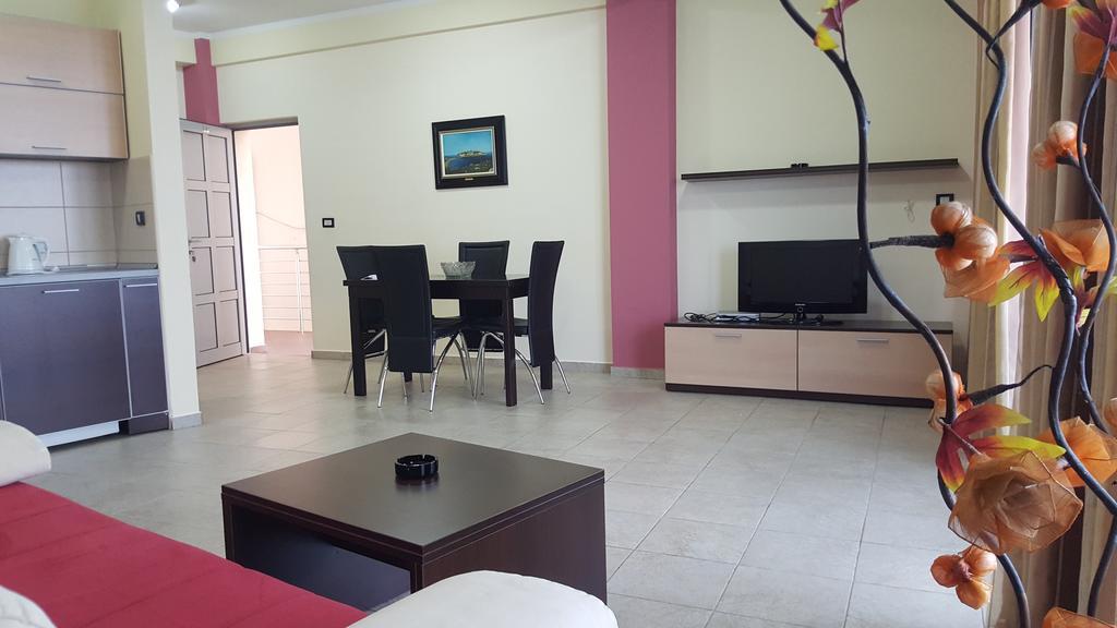 סבטי סטפן Apartments Rino Lux מראה חיצוני תמונה