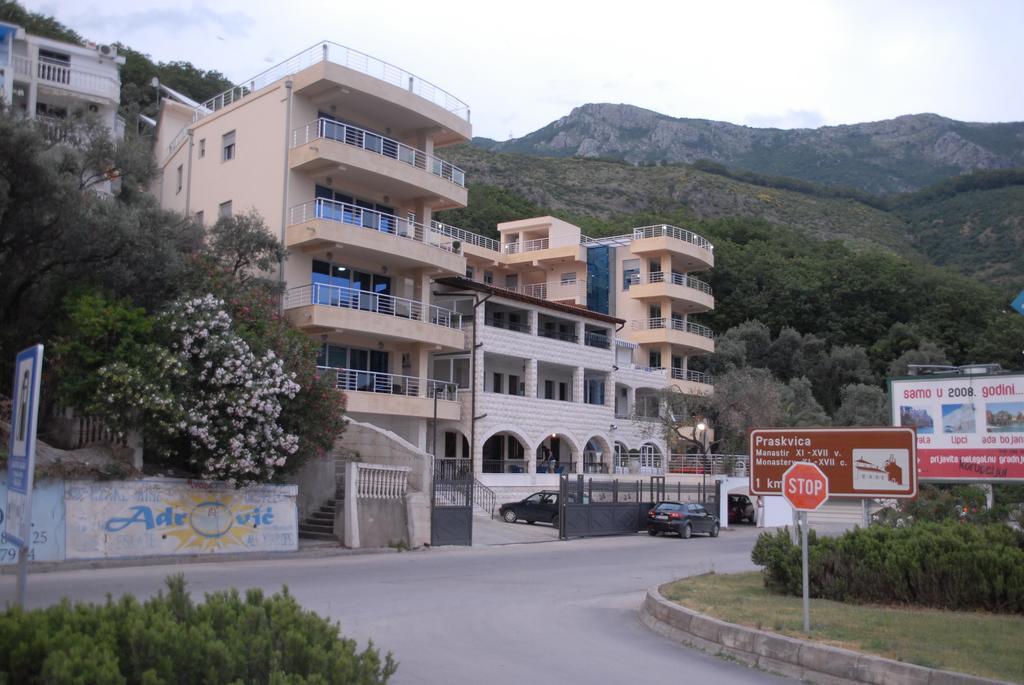 סבטי סטפן Apartments Rino Lux מראה חיצוני תמונה