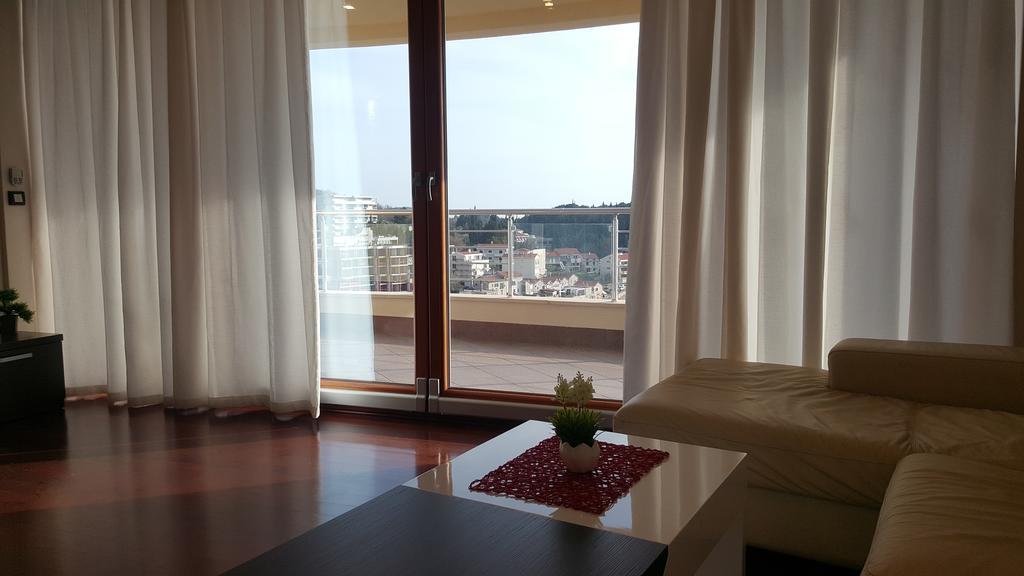 סבטי סטפן Apartments Rino Lux מראה חיצוני תמונה